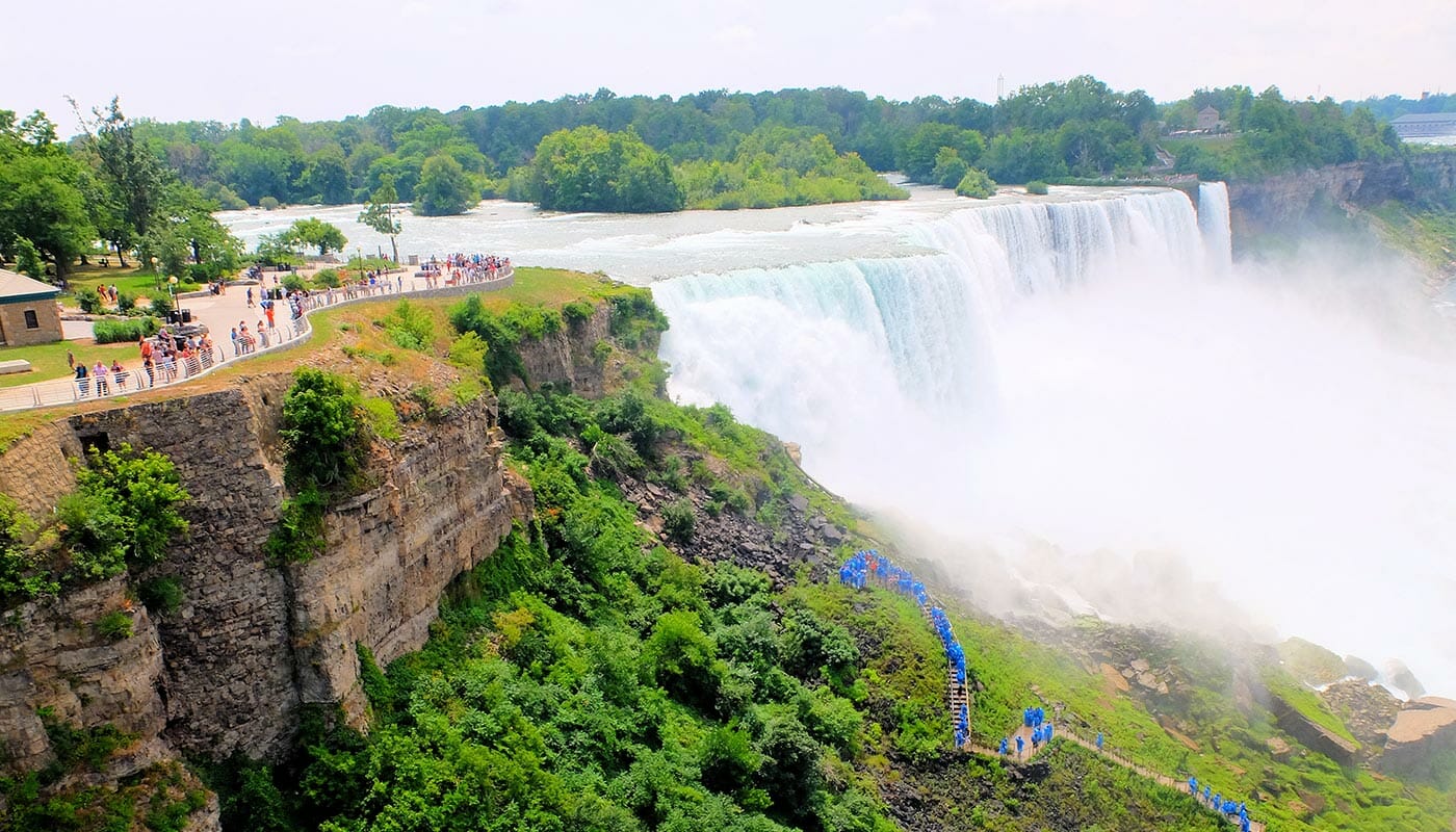 New York to Niagara Falls by Bus Day Trip NewYork.co.uk